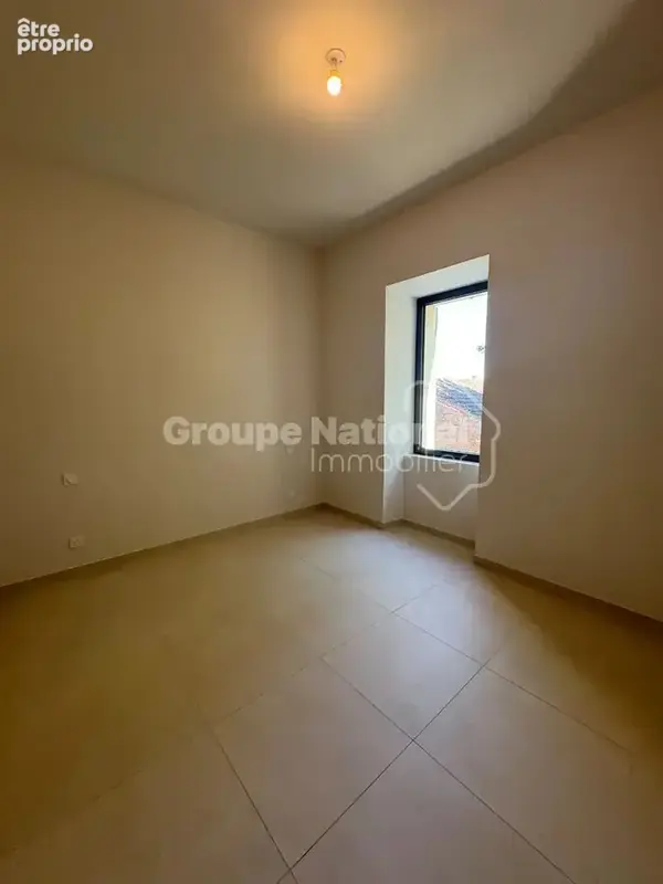 À vendre - ROGNONAS - Élégant Mas de Caractère  5 Chambres  Terrain de +1000 m² - photo 9