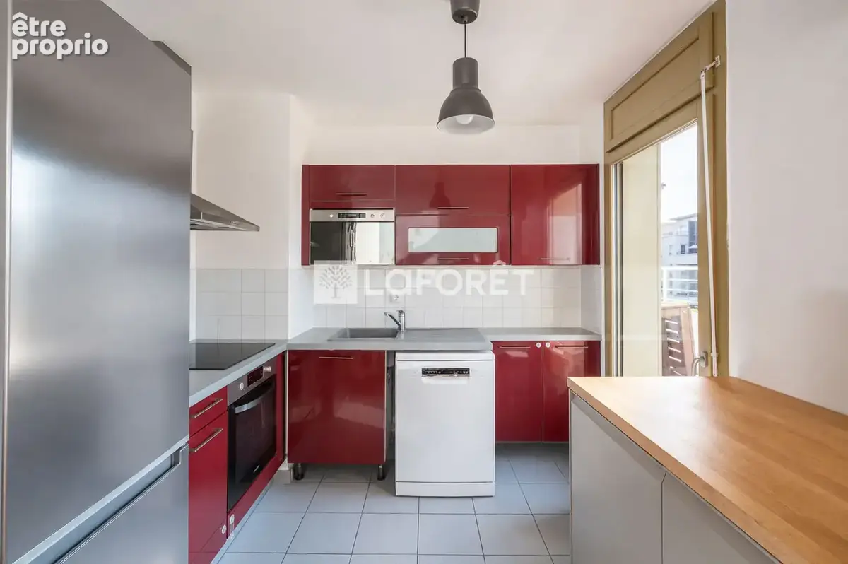 Duplex familial de 93 m² avec terrasse de 22 m², 2 stationnements et cave - photo 3