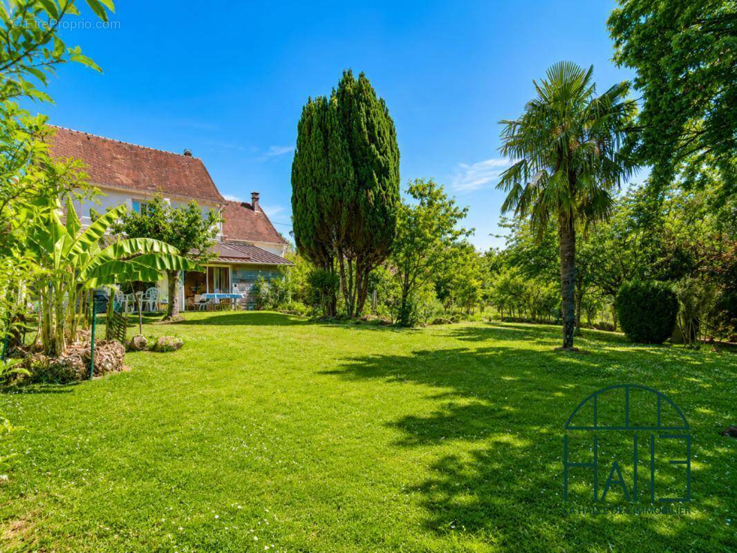 Maison à LA COQUILLE