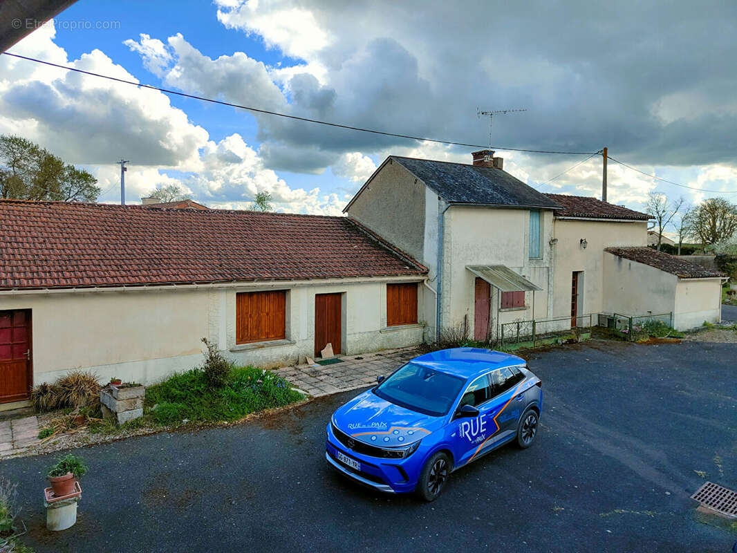 Maison à CUHON