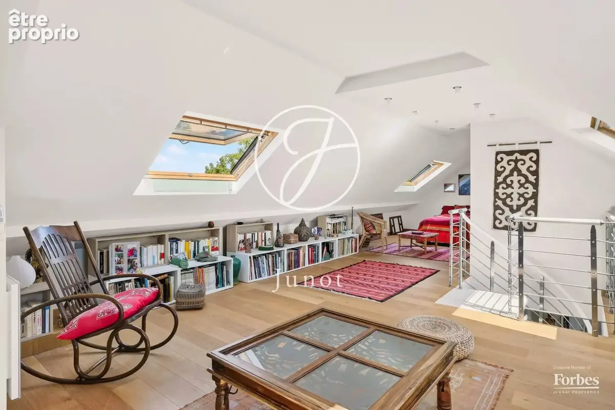 Croissy-sur-Seine - CENTRE-VILLE - Maison - 5 chambres - 179.02m² - Terrain 587m². - photo 25