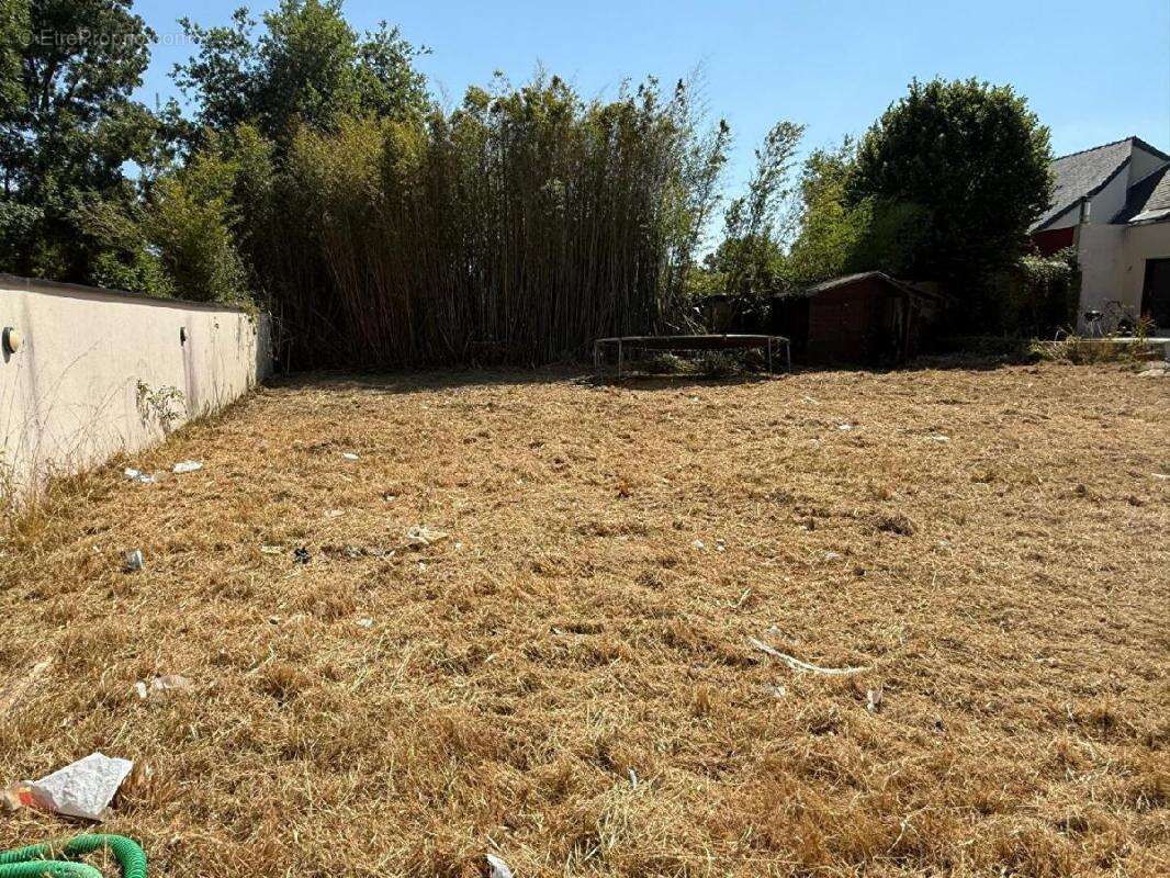 Terrain à CARQUEFOU