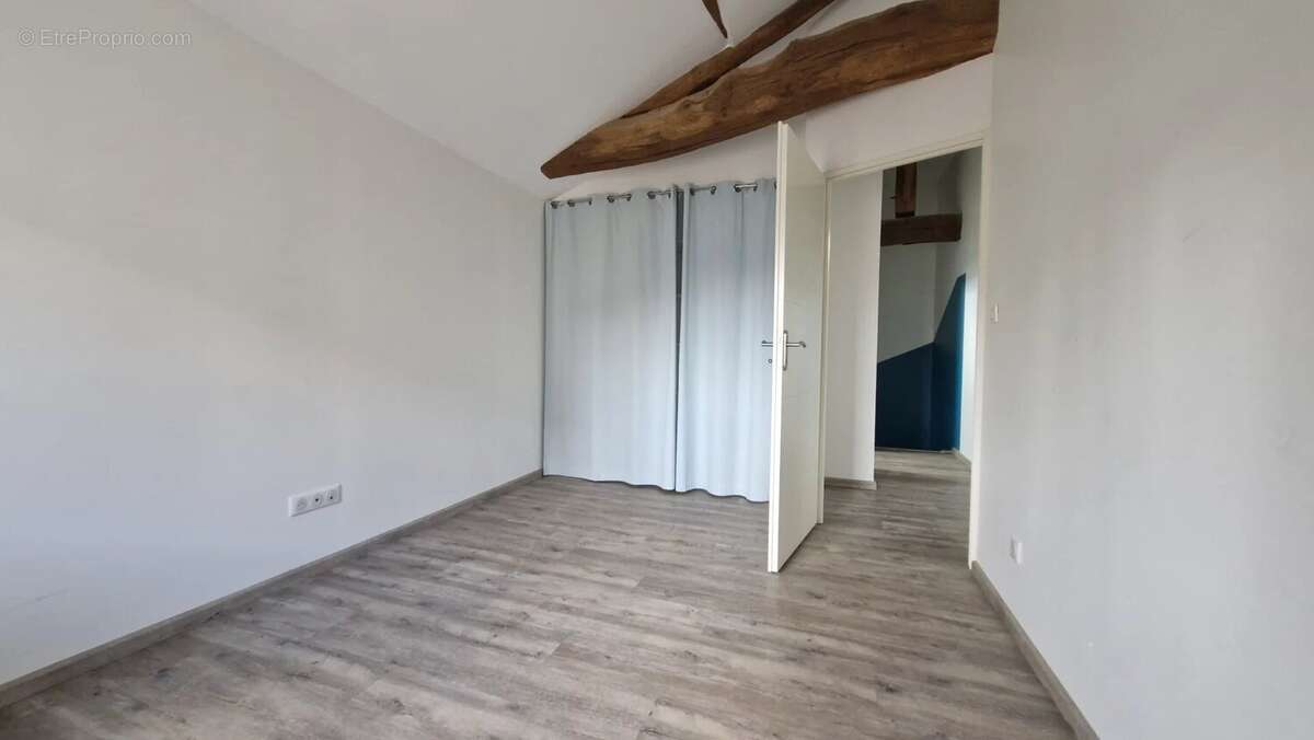 Appartement à MONTMERLE-SUR-SAONE