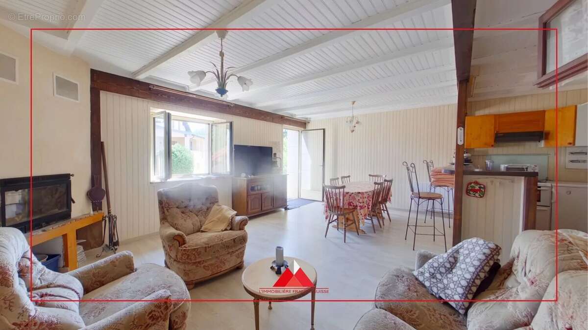 Maison de village avec garage et parcelle clôturée - photo 3