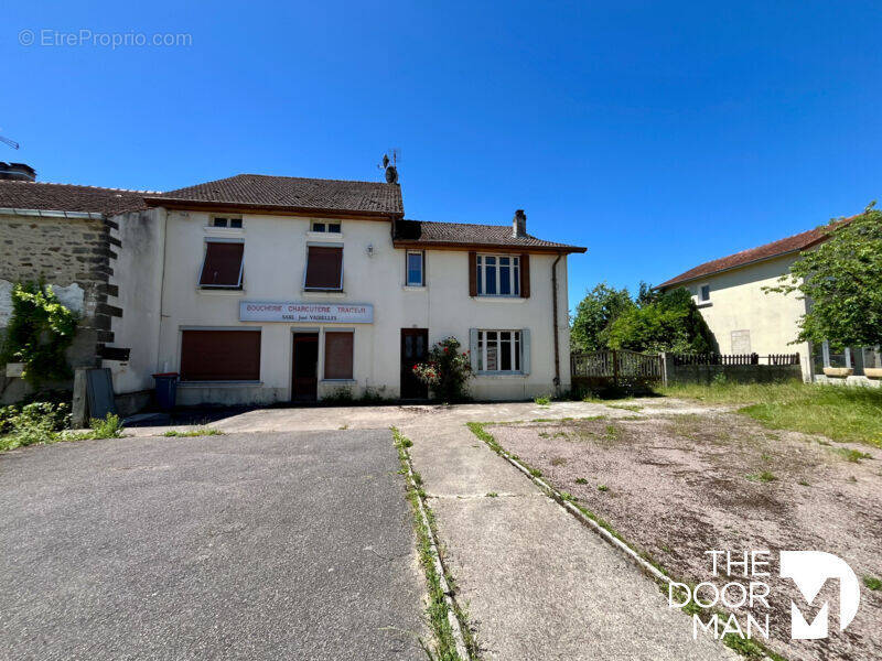Maison à CHAMPIGNY-SOUS-VARENNES