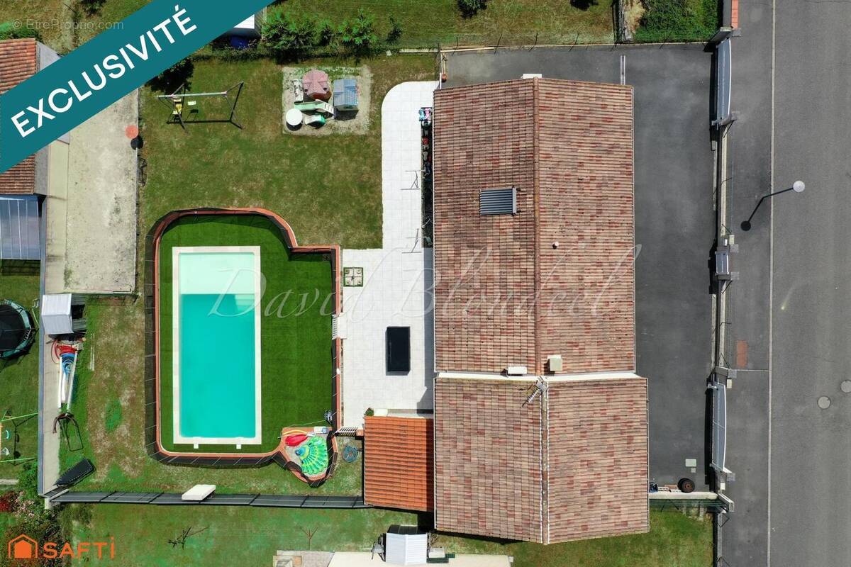 Photo 1 - Maison à BRIATEXTE