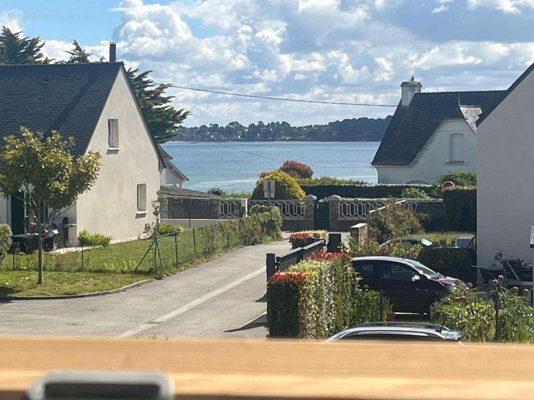 Maison à LARMOR-BADEN