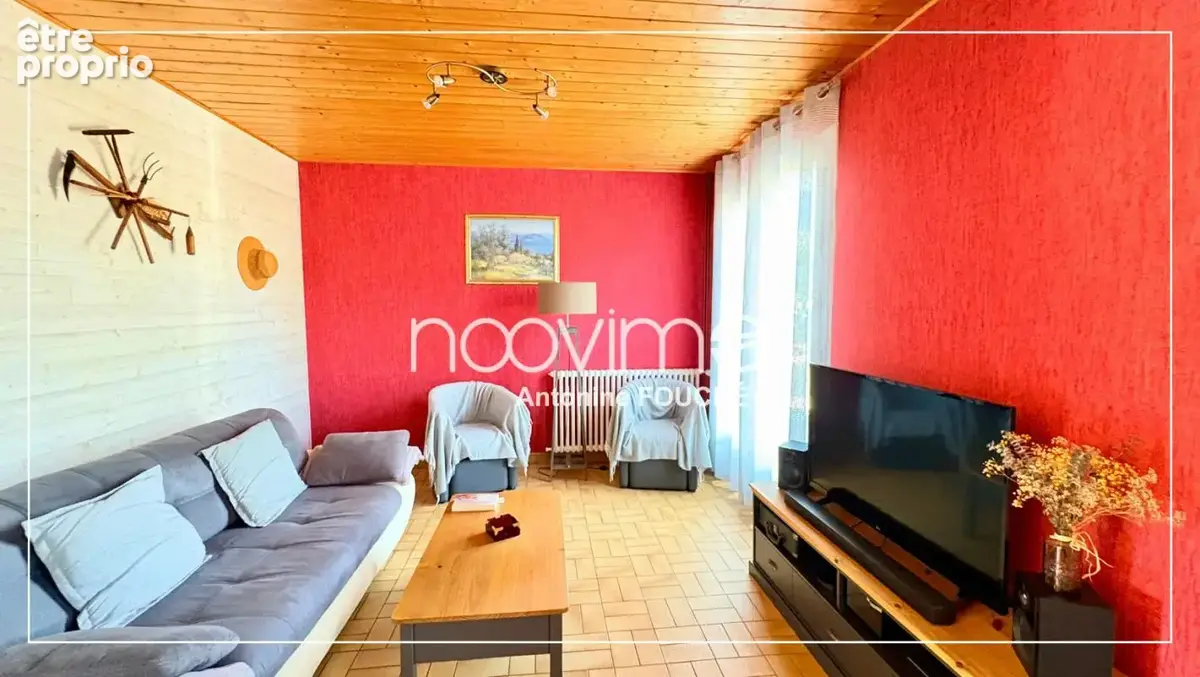 Maison de plain-pied   4 chambres   Terrain de 828 m2 - photo 4