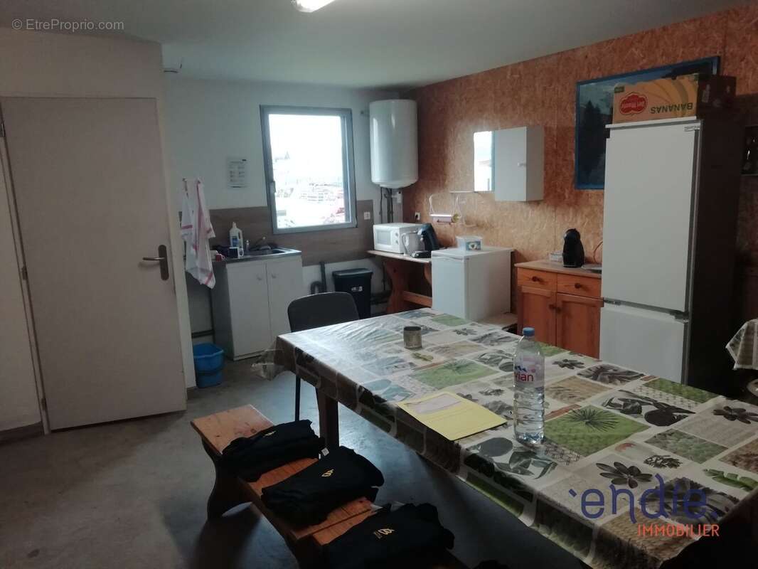 Commerce à SANCOINS