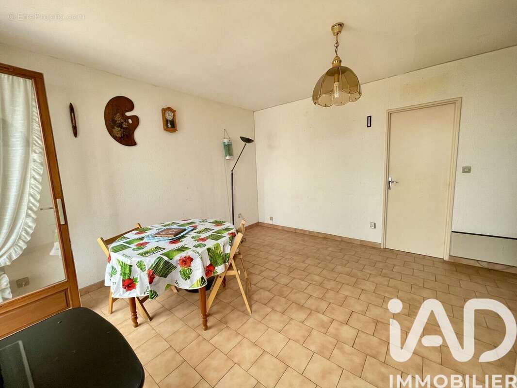 Photo 3 - Maison à LA LONDE-LES-MAURES