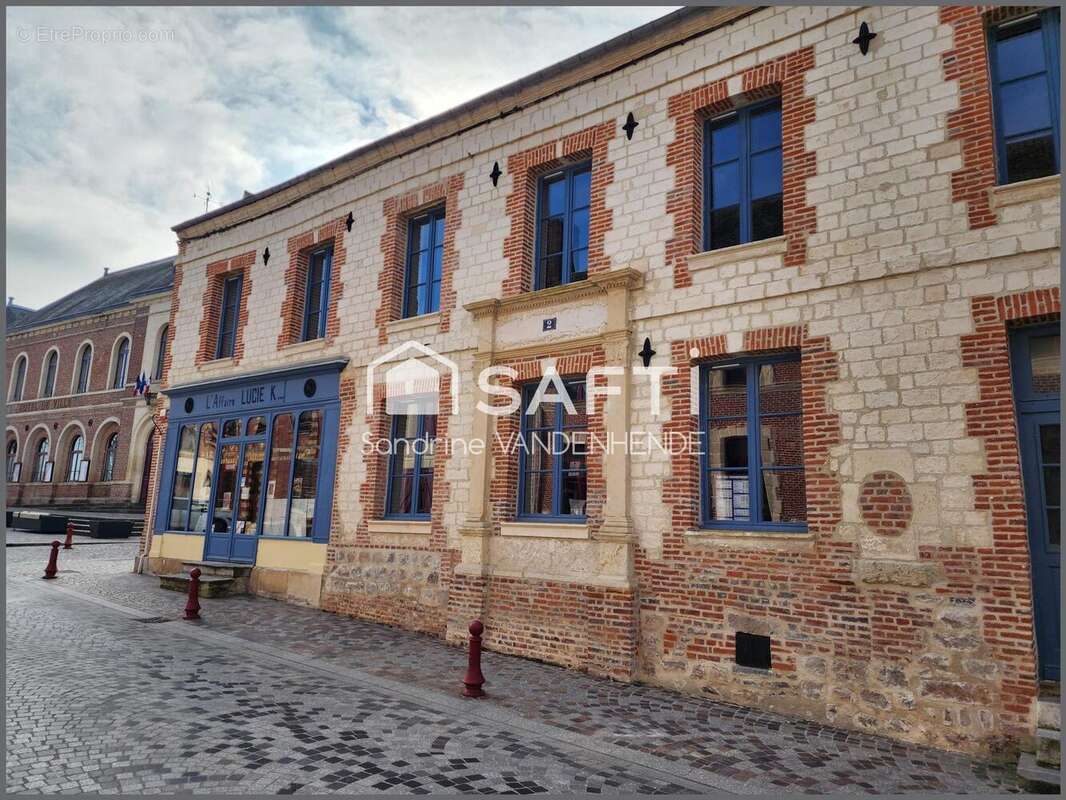 Photo 3 - Commerce à MARLE