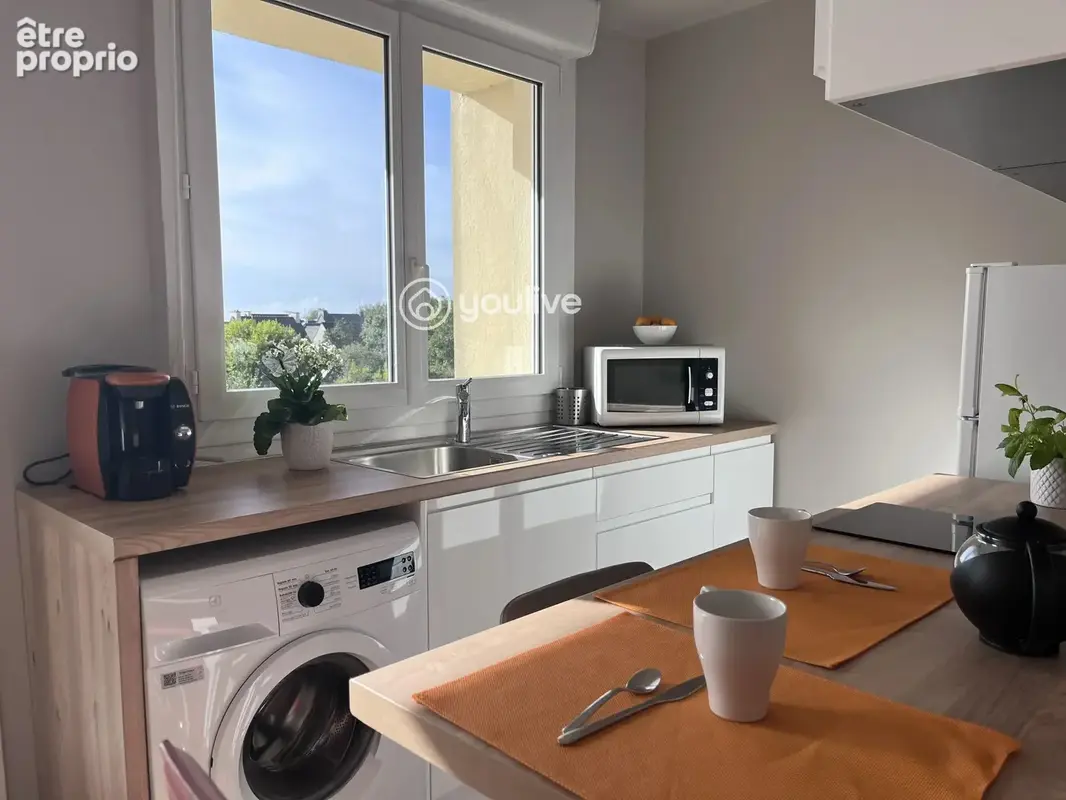 QUIMPER – Un studio meublé avec balcon et cave - photo 1