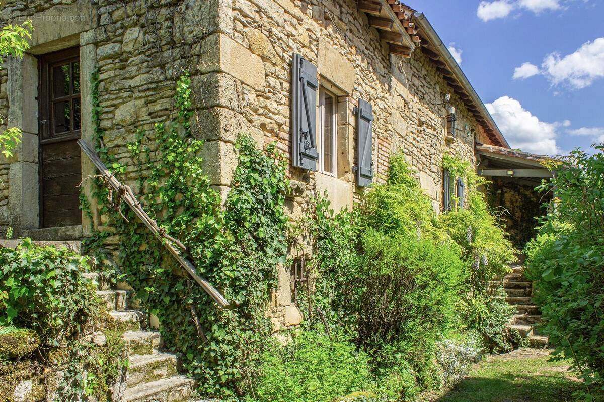 Maison à FIGEAC