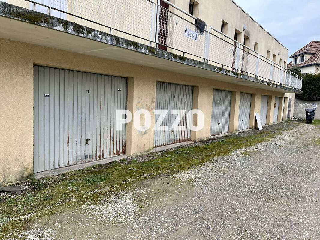 Parking à GRANVILLE