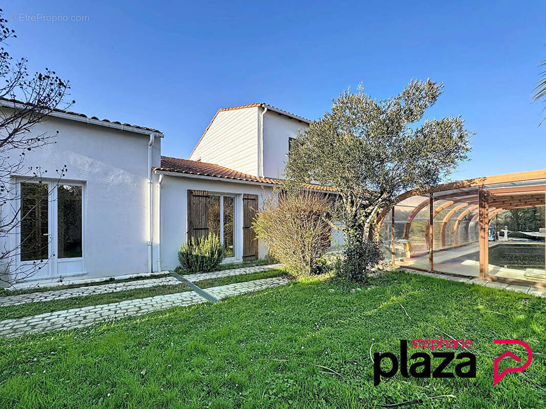 Maison à SAINT-GEORGES-DE-DIDONNE