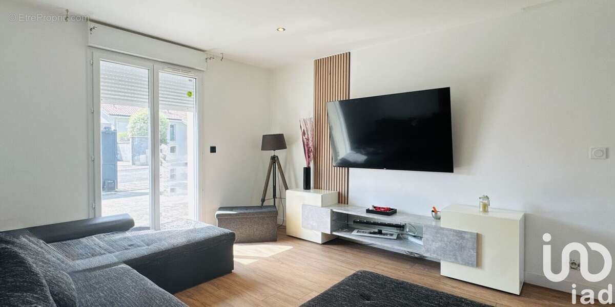 Photo 4 - Maison à SAINT-QUENTIN-DE-BARON