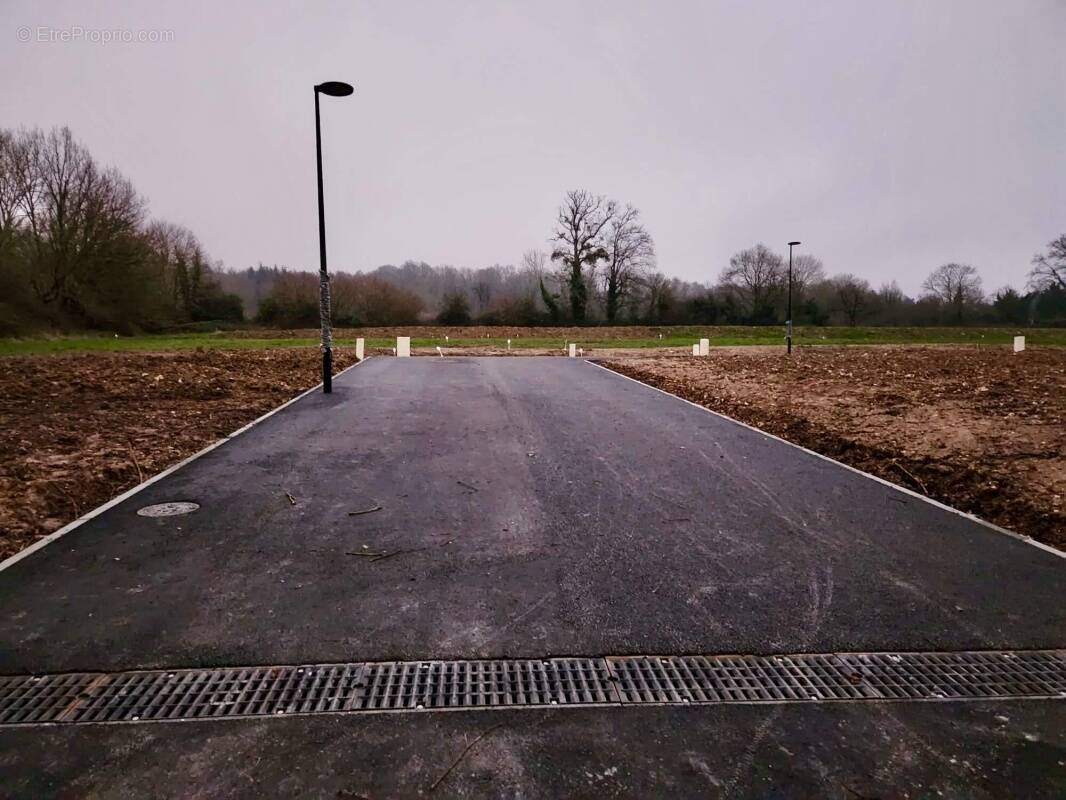 Terrain à GIBERVILLE
