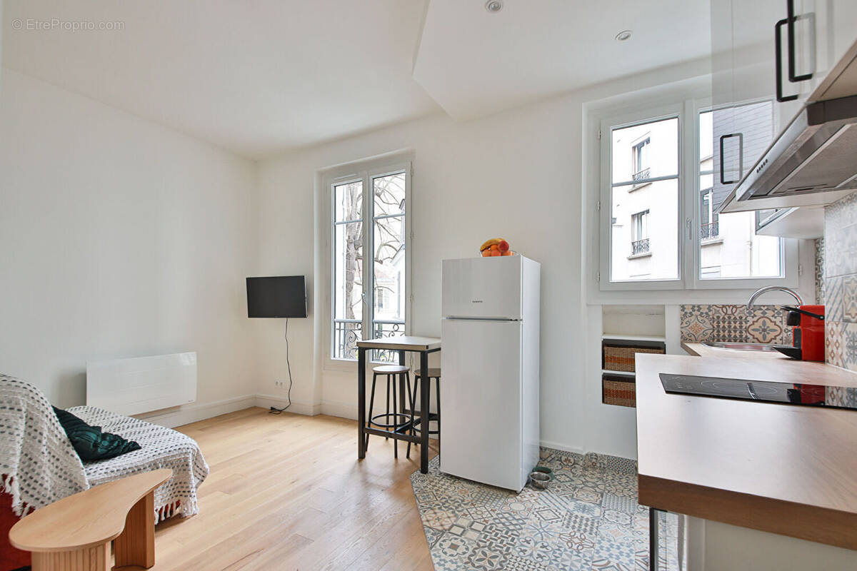 Appartement à PARIS-15E