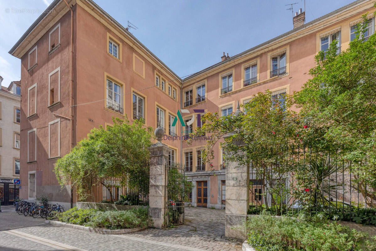 Appartement à GRENOBLE