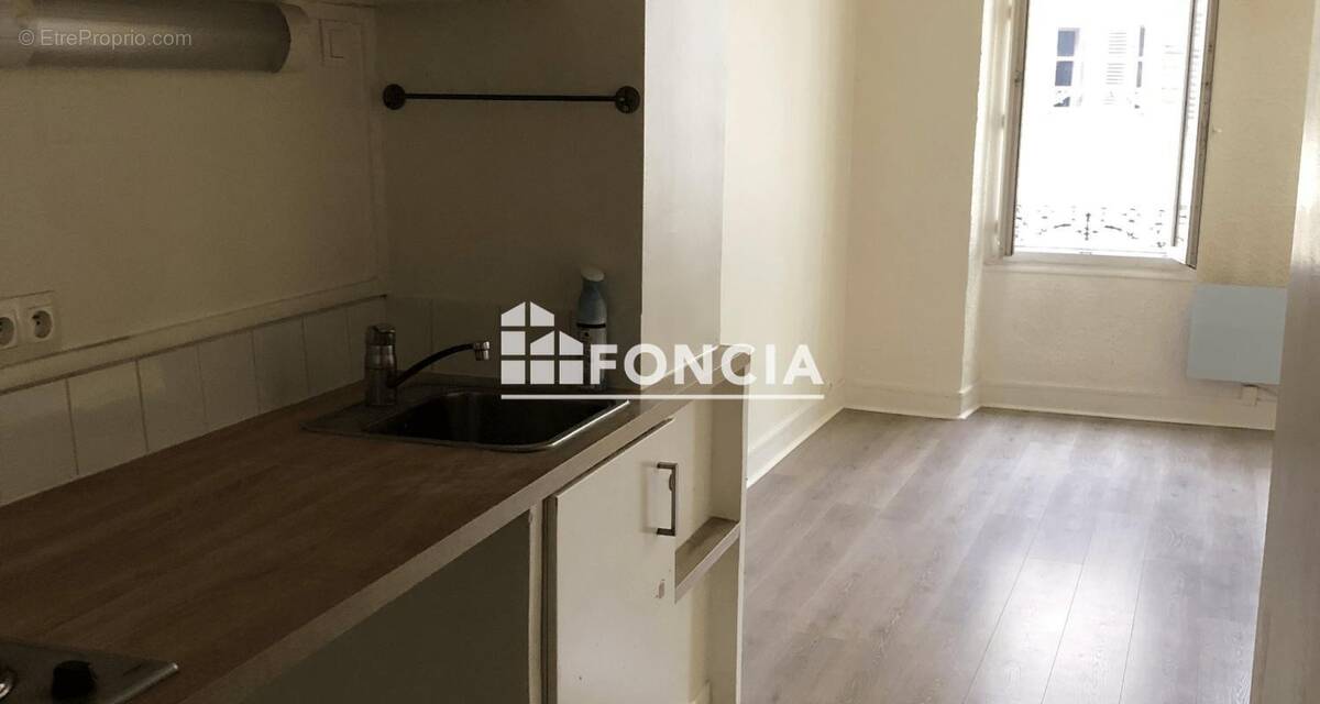 Appartement à FONTAINEBLEAU