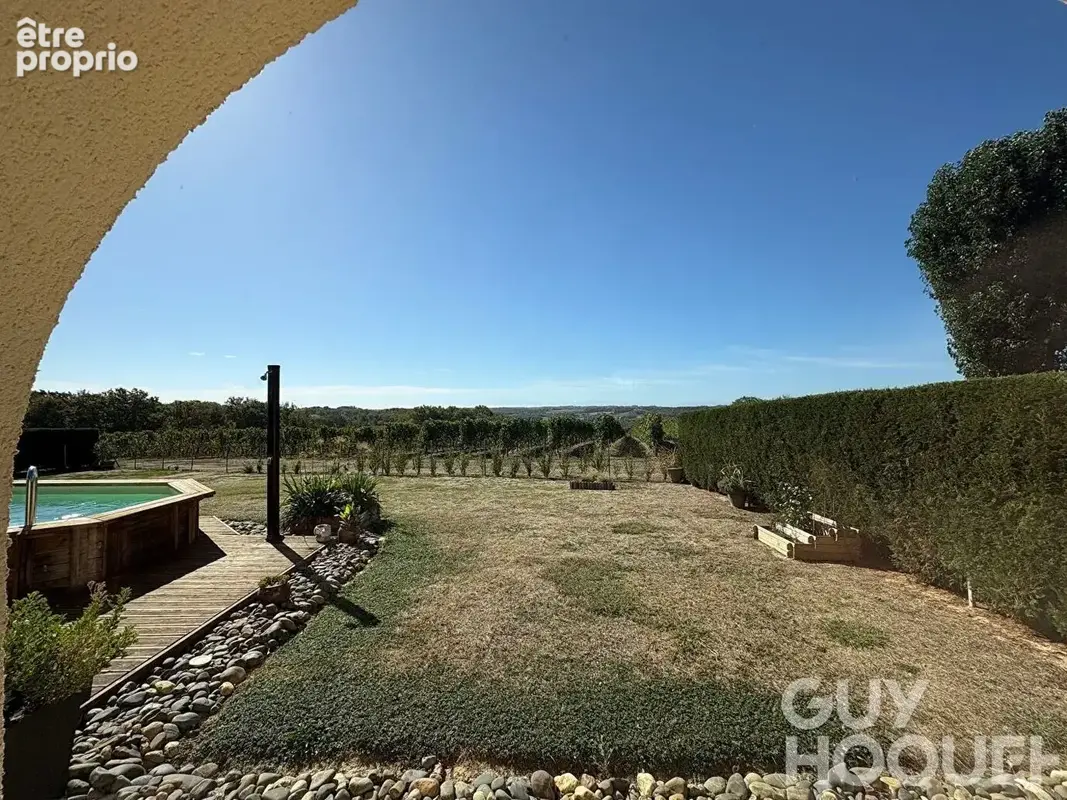 Maison de plain-pied 4 chambres, avec studio indépendant. Vue Pyrénées et piscine. - photo 6
