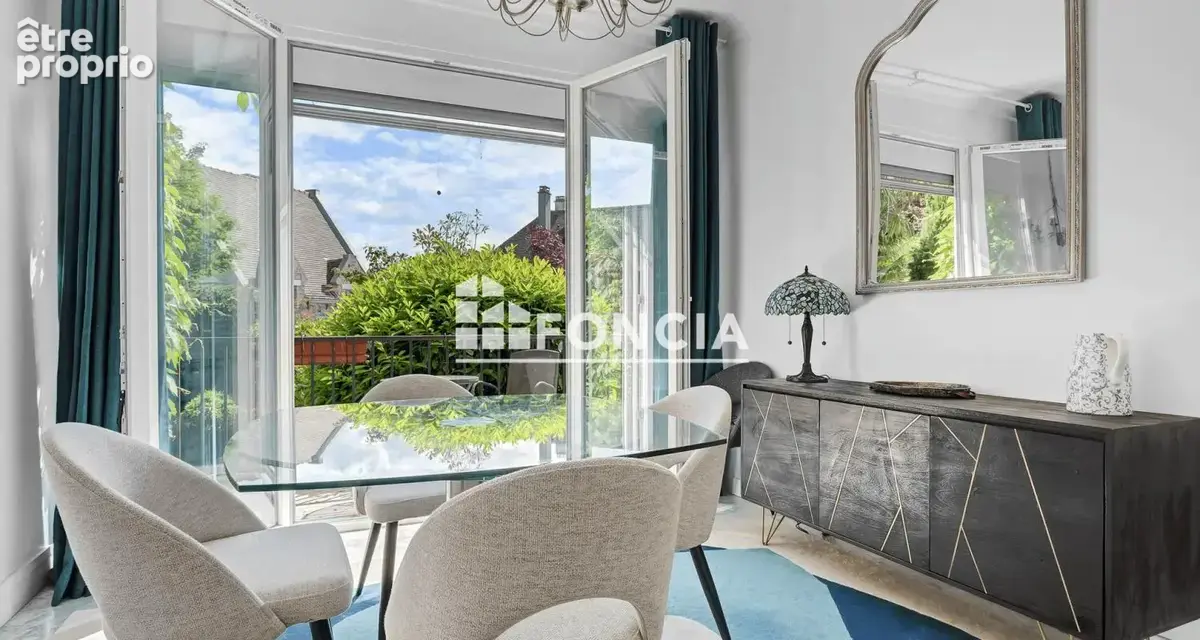 Maison dans un cadre de vie prestigieux et une adresse de haut standing - photo 8