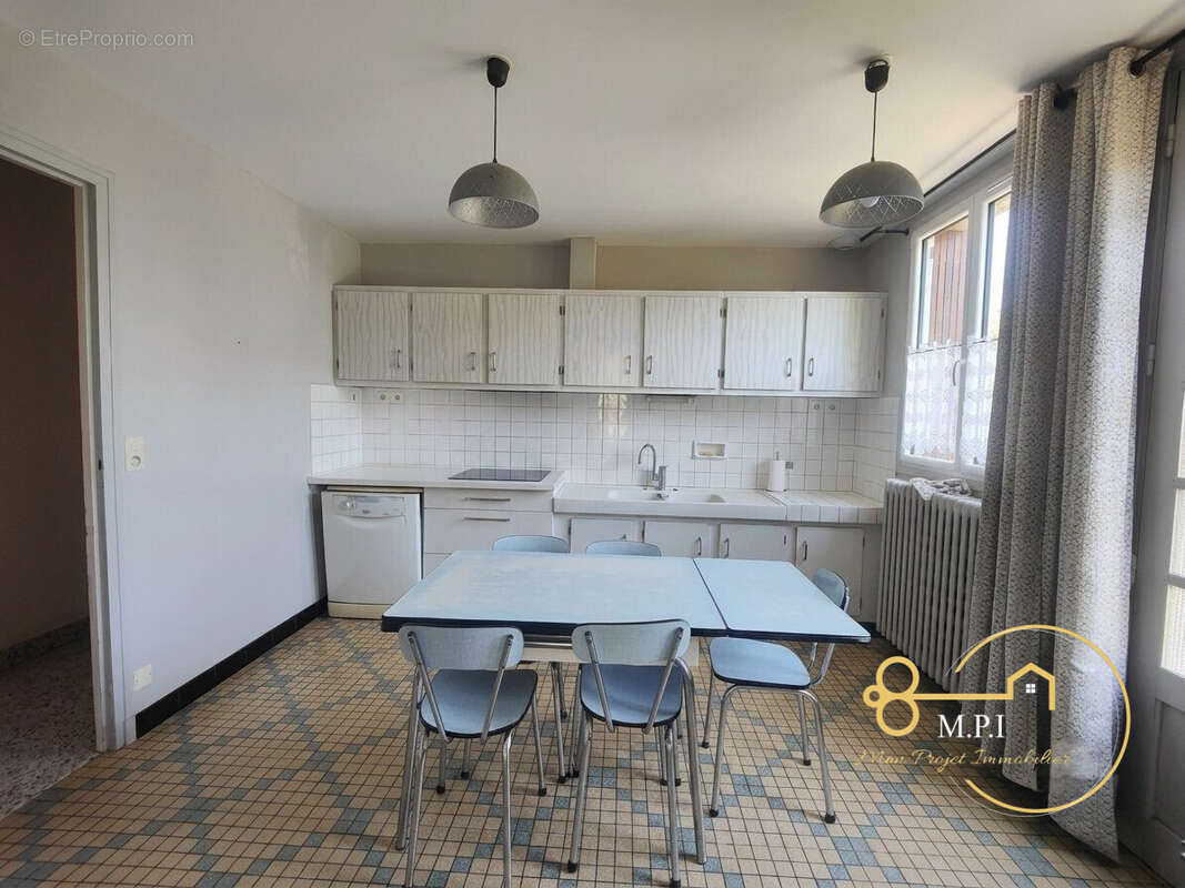 Maison 119 m² à Alencon  - photo 6