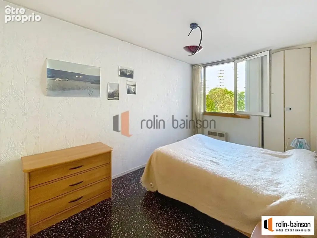 Appartement 4 pièces 79 m² à vendre à Villeurbanne (69100) - photo 8
