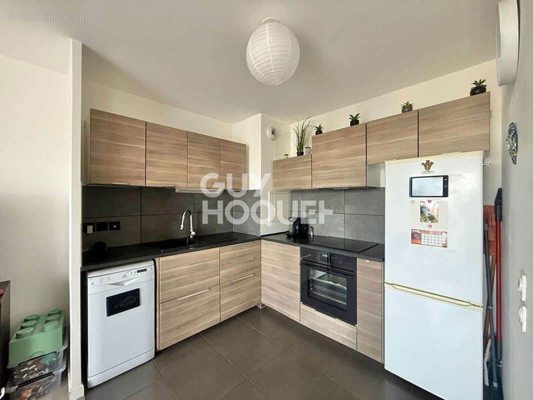 Appartement à FRESNES