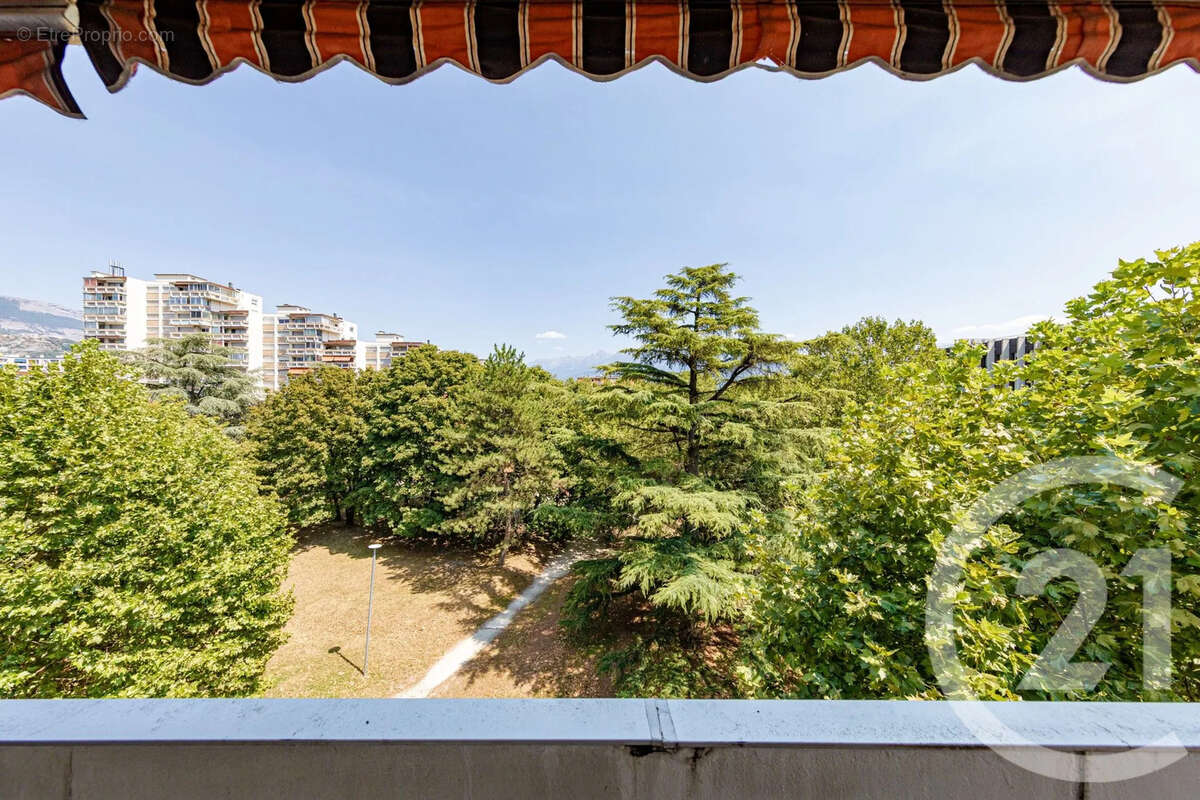 Appartement 82 m² à Grenoble  - photo 5