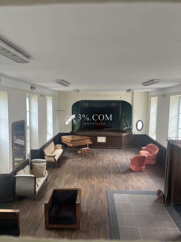 Maison à ANGLES-SUR-L&#039;ANGLIN