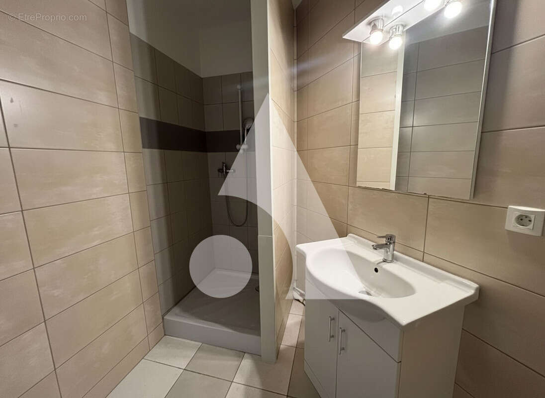 Appartement à BELLEGARDE-SUR-VALSERINE