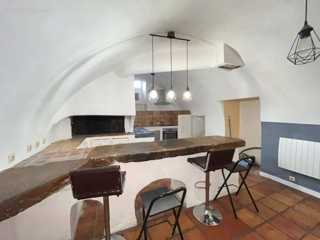 Appartement à TOUET-DE-L'ESCARENE