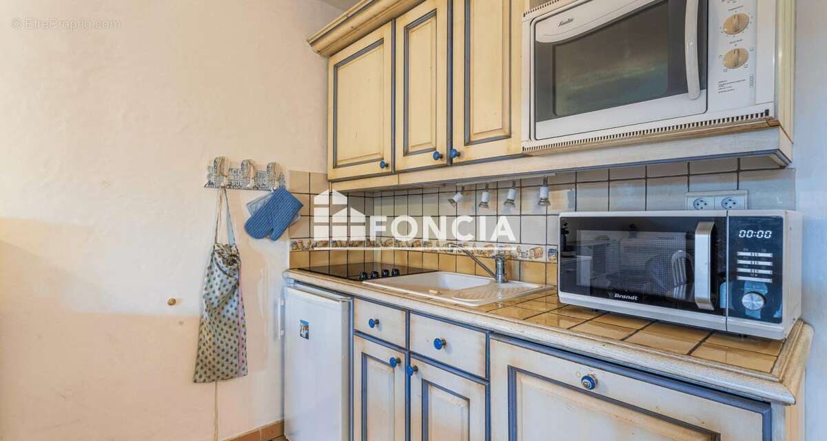 Appartement à LA CROIX-VALMER