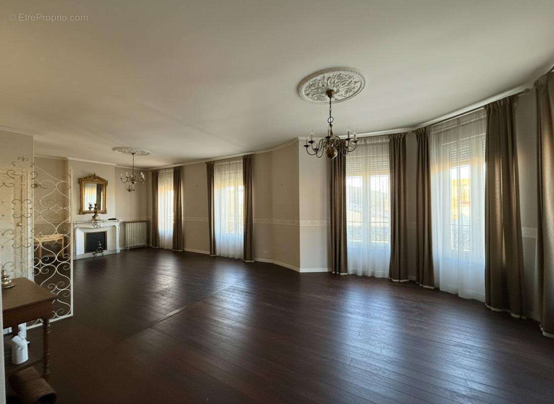 Appartement à CARCASSONNE