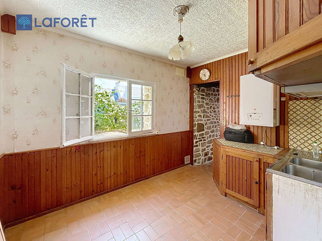 Riantec - les salles  - exclusivité  - maison à rénover - photo 6