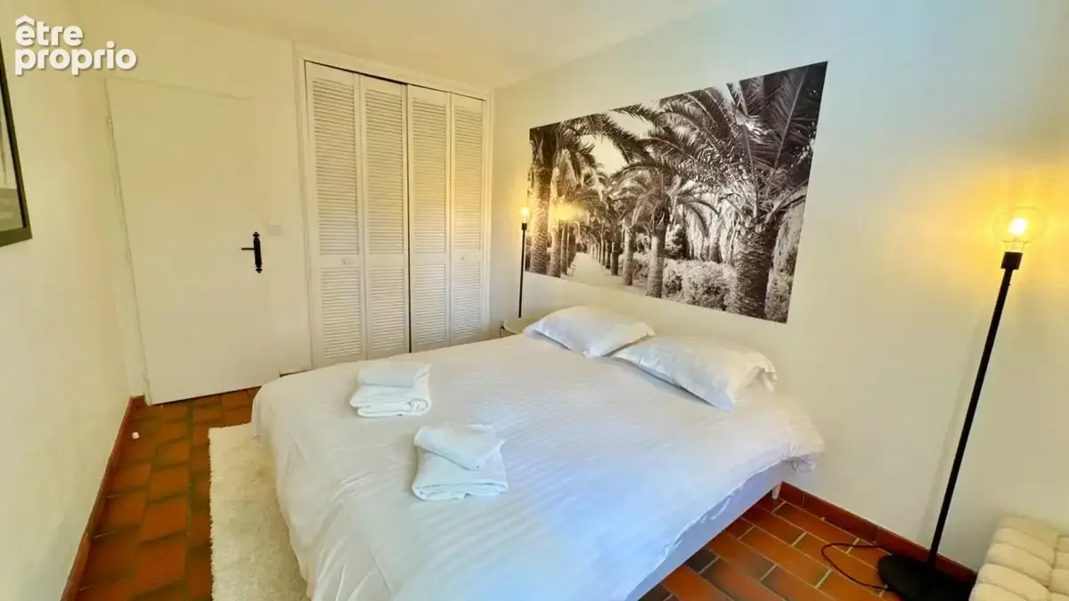 Saint Tropez - Appartement de 65m² avec jardin et piscine - photo 9