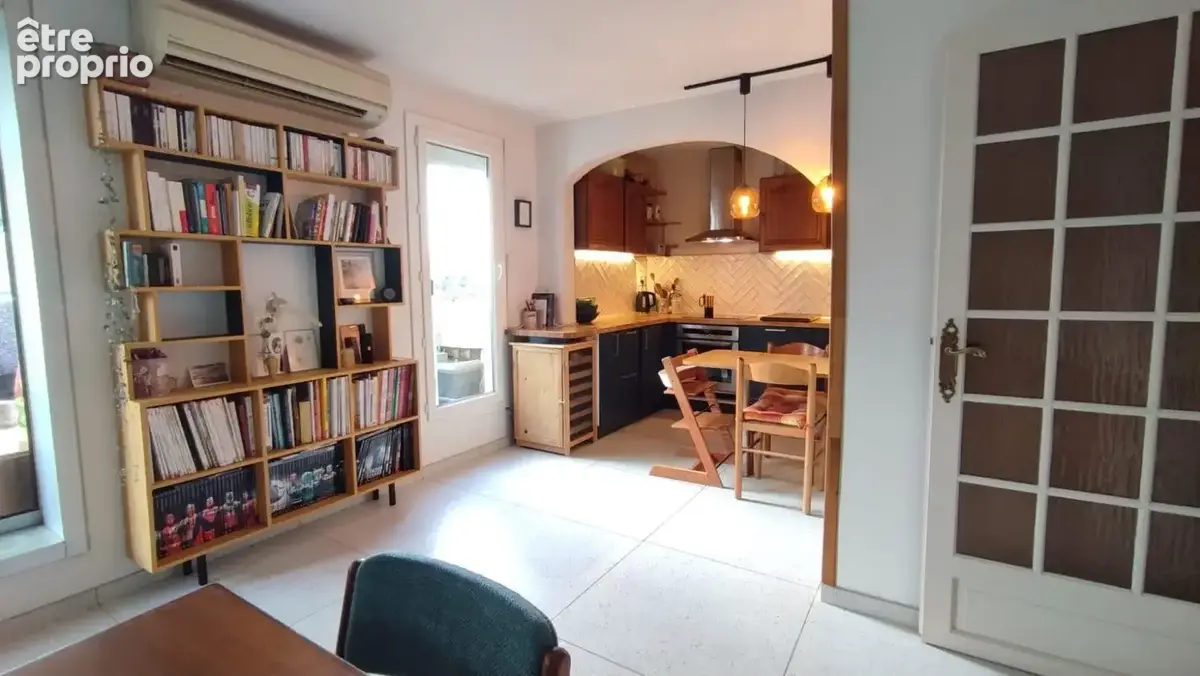 Appartement 76 m² à Arles  - photo 5