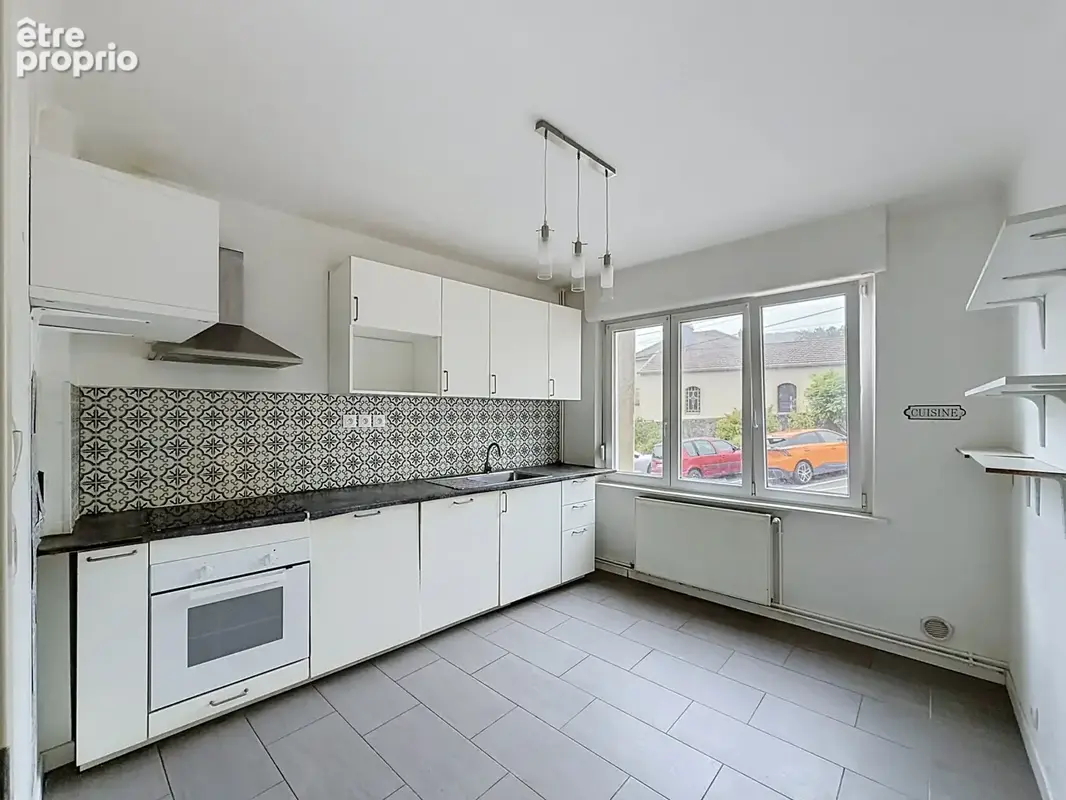 Maison 145 m2 - F6 - 3 chambres - terrasses - 2 salons - photo 2