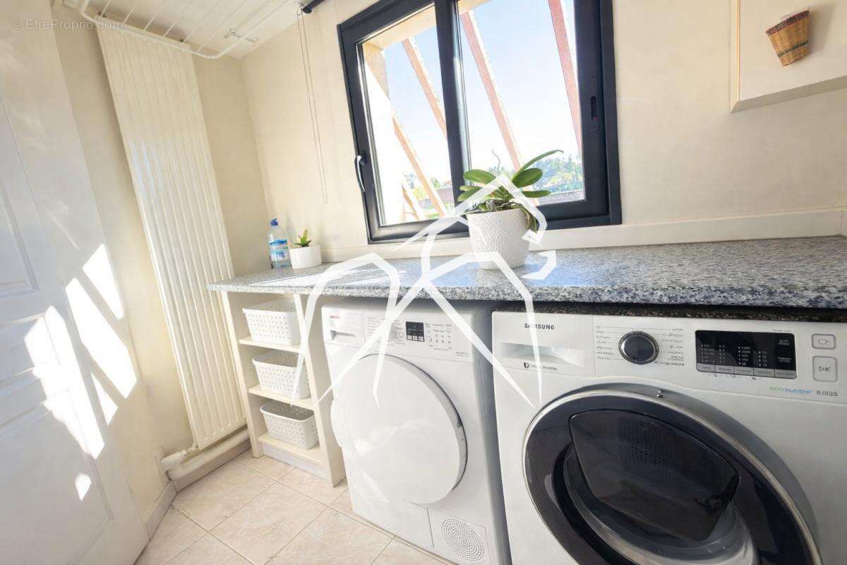 Maison à NOTRE-DAME-DE-BONDEVILLE