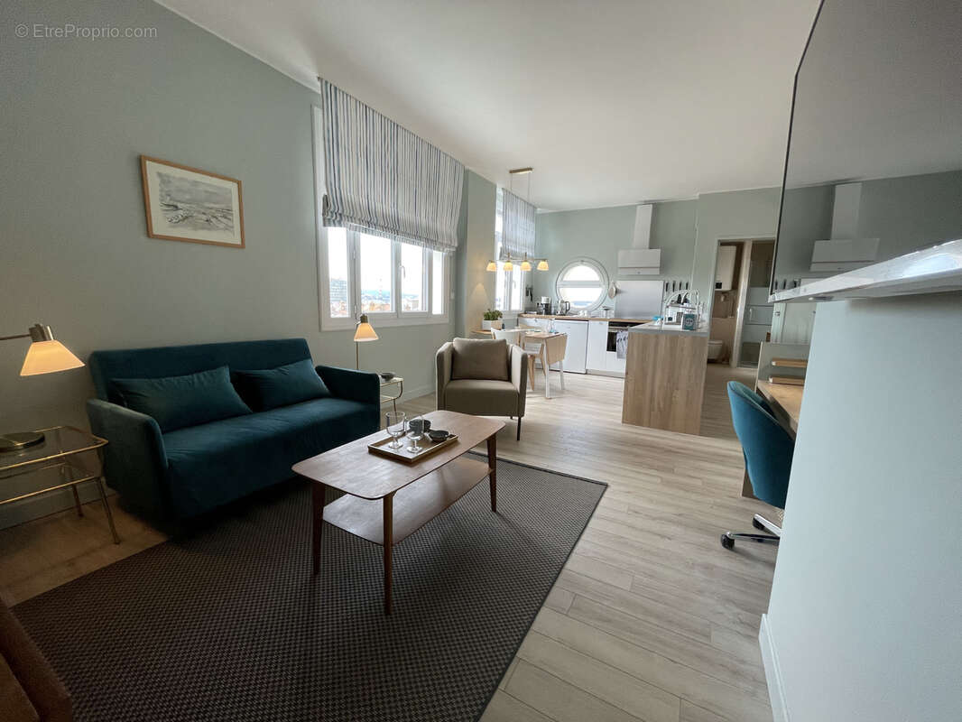 Toulon centre type 2 renove - photo 2