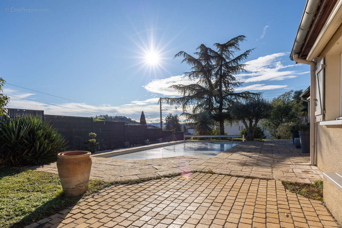 Maison à SAINT-GALMIER