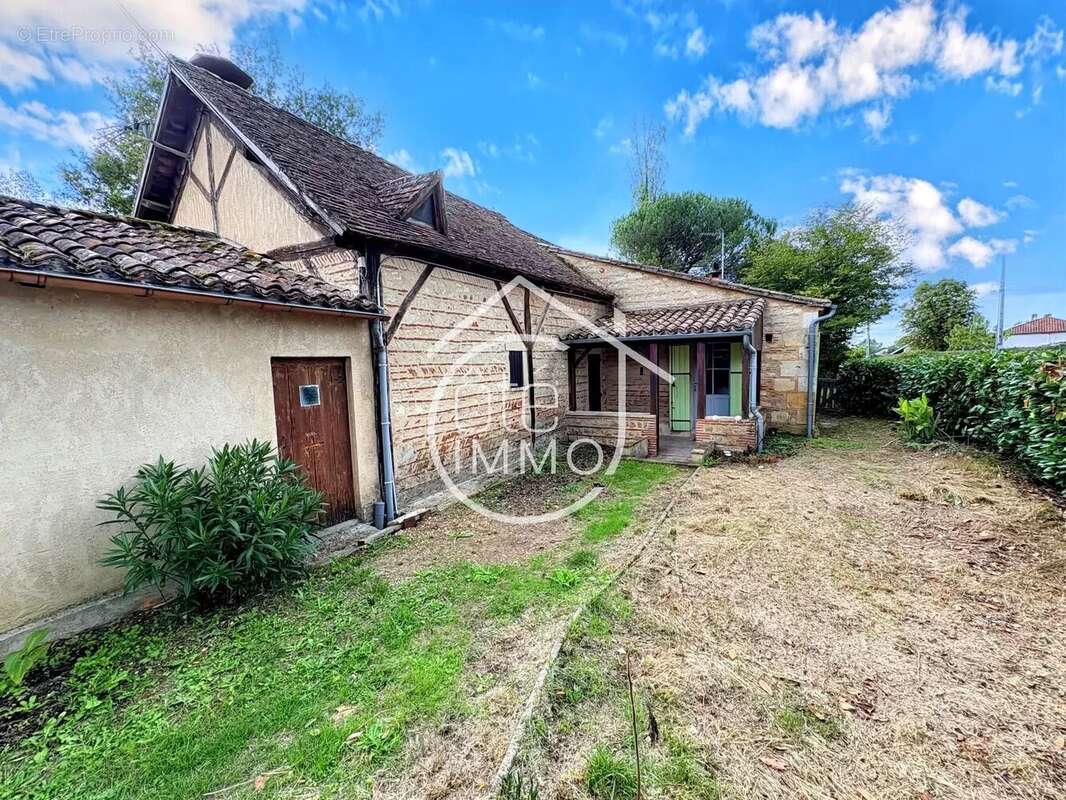 Maison à PRIGONRIEUX