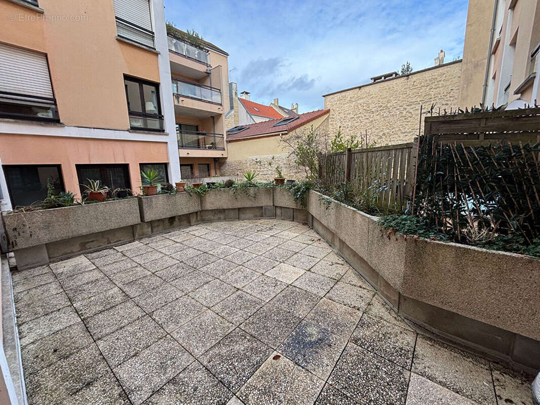 Appartement à MAISONS-LAFFITTE