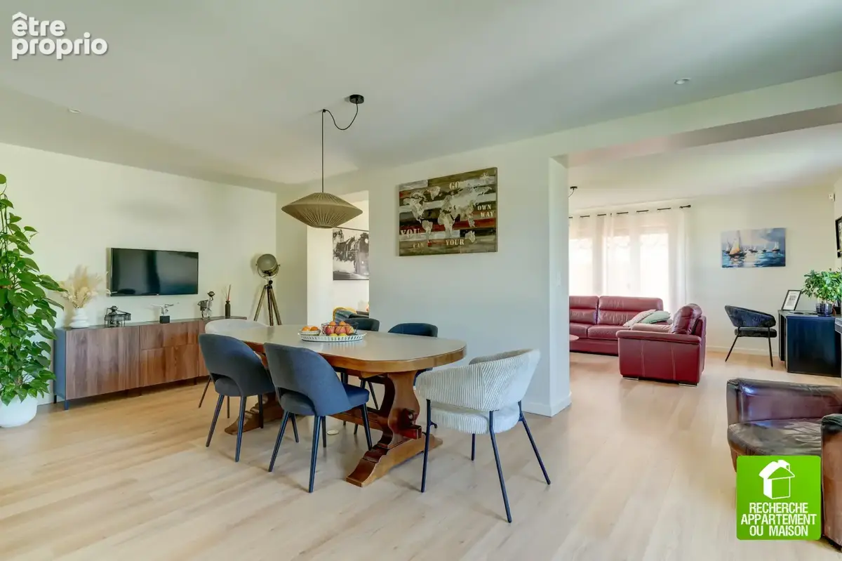Maison entièrement rénovée avec belles prestations - photo 7