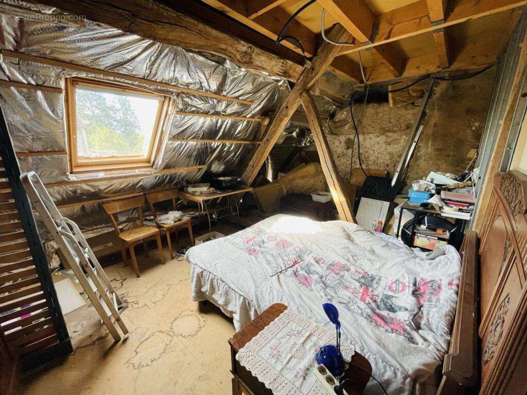 Maison à DRACY-SAINT-LOUP