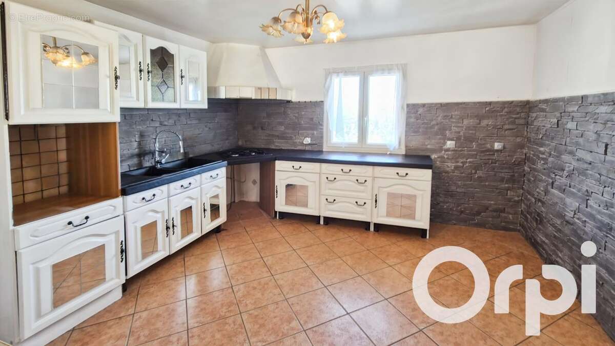 Maison à PONT-SAINT-ESPRIT