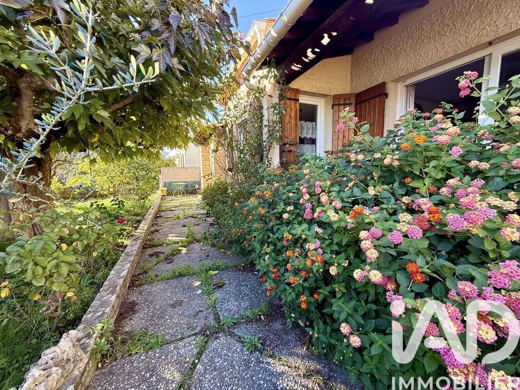 Photo 2 - Maison à MORIERES-LES-AVIGNON