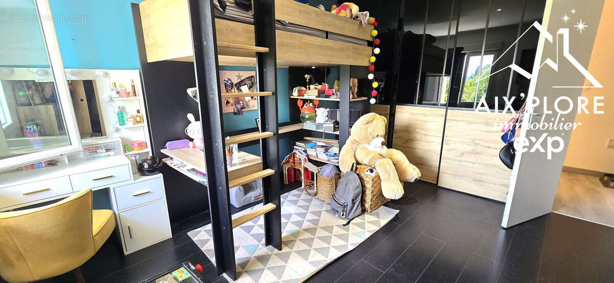 Maison 122 m² à Saint-Maurice-De-Remens  - photo 6