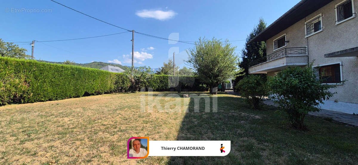 Maison Brison-Saint-Innocent   Charme et potentiel - photo 4